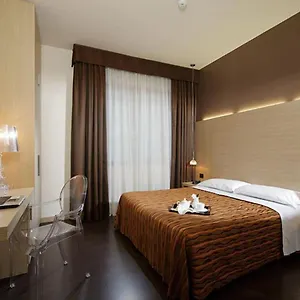 https://paris-mestre.hotelslidodijesolo.com
