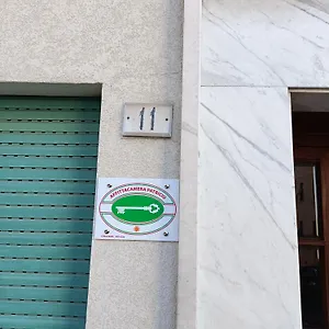 https://affitacamera-matrimoniale-patriciu.hotelitalianriviera.com